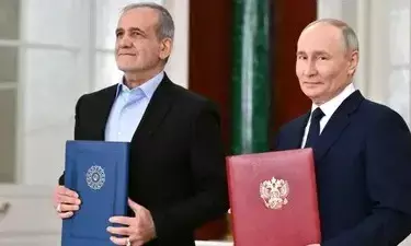 रूसी राष्ट्रपति व्लादिमीर पुतिन ने ईरानी प्रेसिडेंट पेजेशकियान से फोन पर की बात, जानें किन मुद्दों पर हुई चर्चा