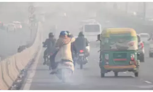 प्रदूषण से मिली मामूली राहत, दिल्ली-NCR से हटा GRAP-4, ये पाबंदियां रहेंगी लागू