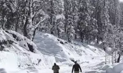 जमीन पर बारिश, पहाड़ों पर बर्फ ने देश के मौसम में बदलाव किया, पर्यटकों की भीड़ बढ़ेगी