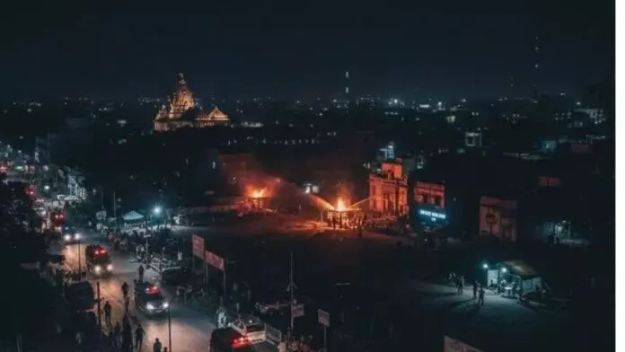 यूपी में आज शाम 6 बजे होगा ब्लैकआउट, छा जाएगा अंधेरा, बजेगा सायरन... सड़कों पर होगी सेना! जानें क्या है पूरा प्लान यूपी में आज शाम 6 बजे होगा ब्लैकआउट, छा जाएगा अंधेरा, बजेगा सायरन... सड़कों पर होगी सेना! जानें क्या है पूरा प्लान