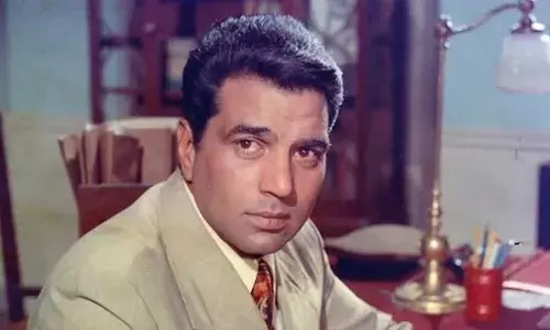 दिग्गज कलाकार धर्मेंद्र को मरणोपरांत मिला पद्म विभूषण! इस मशहूर गायिका का नाम भी पद्म अवॉर्ड की लिस्ट में शामिल...