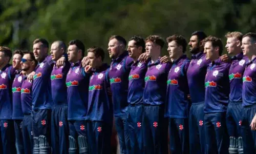 T20 WC 2026 खेलने को तैयार स्कॉटलैंड, वीजा मिलने में हो रही देरी, टीम में पाक मूल के खिलाड़ी ने बढ़ाई चिंता! T20 WC 2026 खेलने को तैयार स्कॉटलैंड, वीजा मिलने में हो रही देरी, टीम में पाक मूल के खिलाड़ी ने बढ़ाई चिंता!