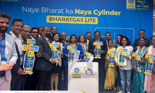 अब आ गया BPCL का नया डिजाइन सिलेंडर, रसोई में काम करने वालों को मिलेगी यह खास सुविधाएं, जानें कौन-कौन सी...