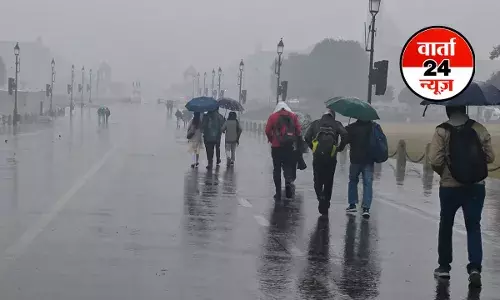 DELHI-NCR में फिर बरसेगा बदरा! बर्फीली हवाओं के कारण बढ़ सकती है गलन और कंपकंपाहट, जानें कब से कब तक मौसम रहेगा खराब