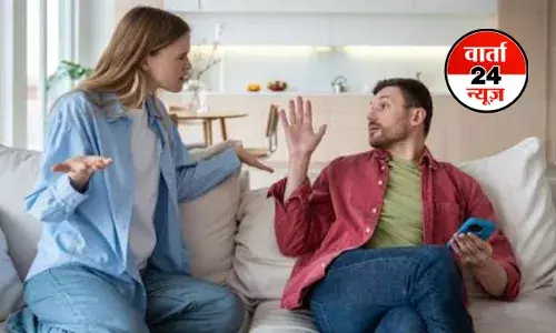 टॉक्सिक दोस्त मानसिक शांति और आत्मविश्वास को कर सकता है खत्म, ऐसे पार्टनर की यह है पहचान