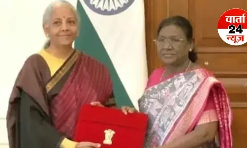 वित्त मंत्री ने शुरू किया बजट भाषण, कैबिनेट ने दी  बजट को  मंजूरी...