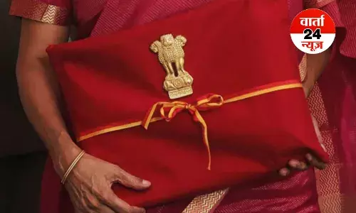 कंटेंट क्रिएटर्स की बल्ले-बल्ले! 15,000 स्कूलों 500 कॉलेजों में खुलेगा कंटेंट क्रिएटर लैब, गेमिंग में 10 लाख नौकरियों की उम्मीद...