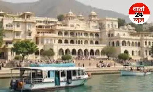 भारत के टूरिज्म सेक्टर को मिलेगा बढ़ावा! यह संस्थान देगा 10 हजार टूरिस्ट गाइड  को ट्रेनिंग...