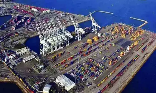 अमेरिकी प्रतिबंधों के बीच सरकार का सख्त निर्णय! चाबहार पोर्ट को किया अनदेखा, जानें बांग्लादेश को मिलने वाली मदद में कितने प्रतिशत की हुई कटौती...