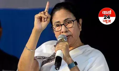 दीदी को आया गुस्सा ...बोलीं-मैं जब दिल्ली आती हूं तो बीजेपी घबरा जाती है...जानें क्या बात हो गई