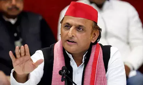 भारत-अमेरिका व्यापार समझौते पर अखिलेश यादव की कड़ी आलोचना! बोले- अमेरिका के साथ समझौता नहीं, एक ढील हुई है...