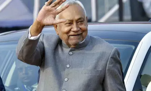 मुख्यमंत्री नीतीश कुमार के काफिले में शामिल होंगी 4 नई बुलेटप्रूफ रेंज रोवर गाड़ियां, जानें क्या है कारण