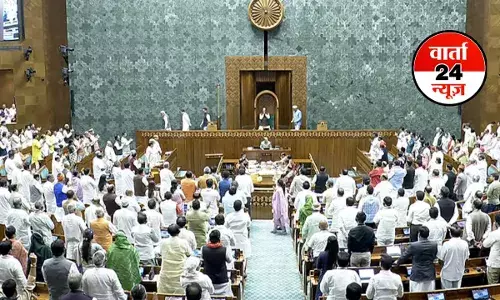 लोकसभा की कार्यवाही फिर से कल तक के लिए स्थगित, पीएम मोदी का अभिभाषण टला