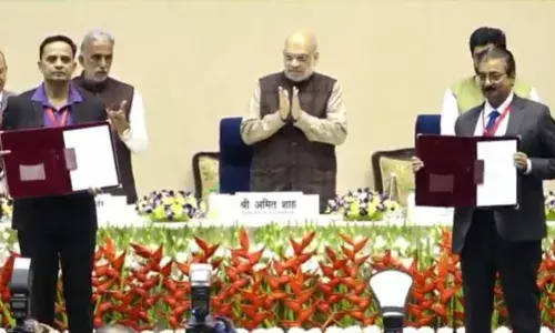 इफको-टोकिओ जीआईसी और भारत टैक्सी का समझौता, ड्राइवरों को मिलेगी व्यक्तिगत दुर्घटना और स्वास्थ्य बीमा