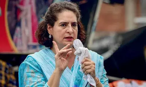 असम के पर्यवेक्षकों के साथ आज शाम पांच बजे बैठक करेंगी प्रियंका गांधी, जानें क्या है उद्देश्य