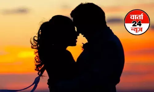 क्या होता है पहली नजर का प्यार ? जानें यह कैसे महसूस होता है