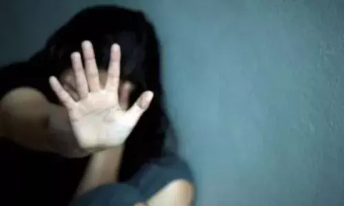 सहेली ने अपने भाई से कराया दुष्कर्म, जबरदस्ती ले गई थी अपने घर, जानें पूरा मामला