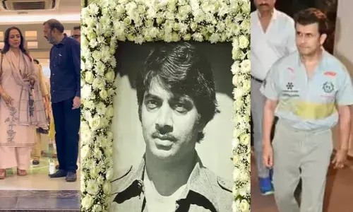 Ramayan के रामानंद सागर के बेटे आनंद सागर की प्रेयर मीट, प्रार्थना सभा में शामिल हुए प्रमुख चेहरे