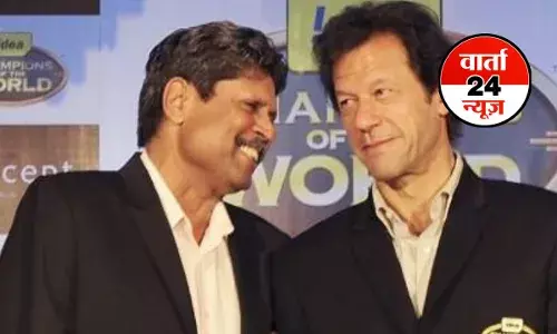 पाकिस्तान की जेल में बंद इमरान खान की मदद को आगे आए कपिल देव-सुनील गावस्कर! पूर्व कप्तानों ने रखी यह डिमांड पाकिस्तान की जेल में बंद इमरान खान की मदद को आगे आए कपिल देव-सुनील गावस्कर! पूर्व कप्तानों ने रखी यह डिमांड