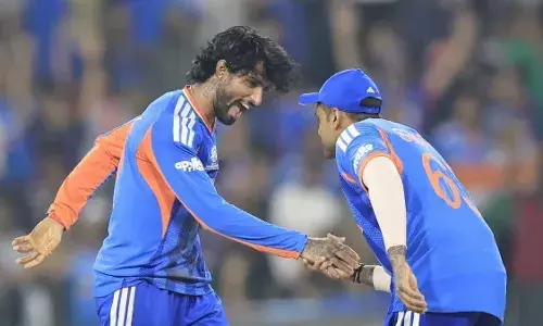 T20 World Cup 2026: भारत की सुपर-8  में एंट्री! इन टीमों से होगी भिड़ंत, जानें वेन्यू, मैच टाइमिंग और लाइव स्ट्रीमिंग डिटेल्स