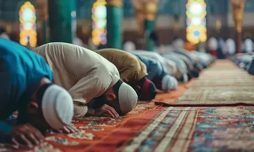 आज रमजान का पहला रोजा! क्या है इफ्तार का सही समय? जानें क्यों मनाया जाता है यह पावन पर्व