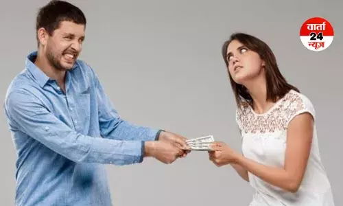 62% कपल्स के बीच पैसों के कारण होता है झगड़ा! वजह जानकर हो जाएंगे हैरान