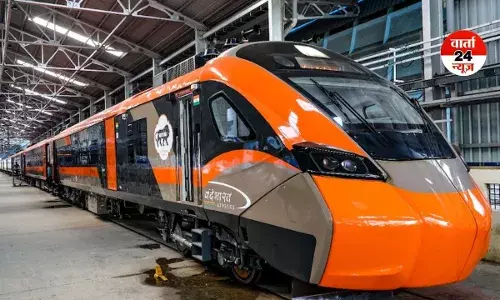 वैष्णो देवी जाने वाले यात्रियों के लिए खुशखबरी! जम्मू तवी से श्रीनगर तक 1 मार्च से वंदे भारत एक्सप्रेस की सेवा होगी शुरू