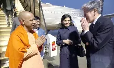 जापान दौरे पर पहुंचे सीएम योगी आदित्यनाथ, टोक्यो में हुआ भव्य स्वागत! जानें क्या होगा मुख्यमंत्री का Food MENU