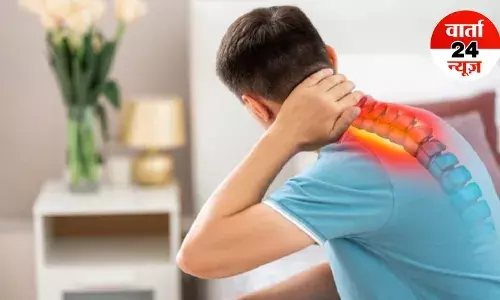 सावधान! स्पॉन्डिलाइटिस को न करें नजरअंदाज वरना पड़ सकता है मंहगा, जानें इसके लक्षण और बचाव के उपाय