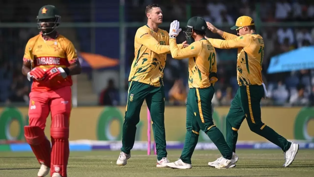 T20 वर्ल्ड कप: साउथ अफ्रीका का अजेय प्रदर्शन, क्या कल तय कर पाएगी फाइनल तक का सफर! T20 वर्ल्ड कप: साउथ अफ्रीका का अजेय प्रदर्शन, क्या कल तय कर पाएगी फाइनल तक का सफर!