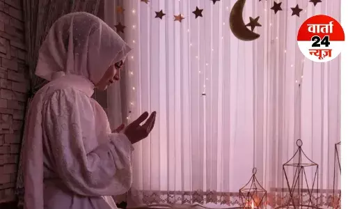 मुस्लिम महिलांए रोजा के दौरान पीरियड्स में नमाज पढ़ सकती हैं या नहीं, जानें कैसे की जाती है कजा...