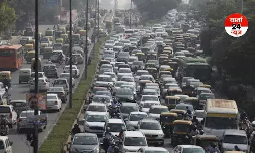 बढ़ते प्रदूषण को देखते हुए सरकार ने लिया अहम फैसला! गाड़ियों पर लगने वाला ग्रीन टैक्स अब होगा दोगुना