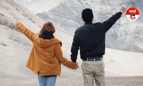 क्या महिलाओं के मानसिक सेहत के लिए खास महसूस कराने की होती है जरूरत? जानें कैसे आती हैं वो पार्टनर के करीब