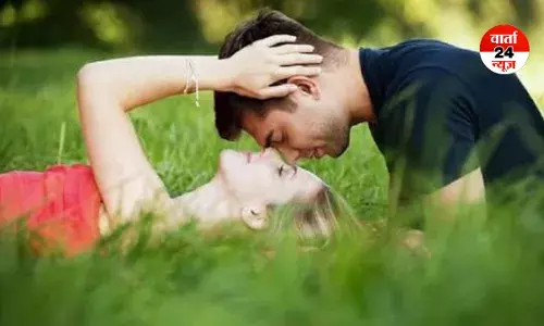 क्या प्यार में शारीरिक सुंदरता रखती है मायने! जानें Long-term Relationship में क्यों कम हो जाते हैं इसके महत्व