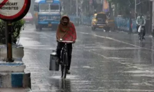 दिल्ली-एनसीआर में बारिश के बाद मौसम हुआ सुहाना! अगले 4 दिनों तक देश के इन हिस्सों में बारिश से मिलेगी राहत