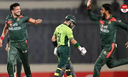 भाईचारा नहीं आया काम! बांग्लादेश से सीरीज हार के बाद पाकिस्तानी टीम ने दर्ज कराई शिकायत, जानें क्या है विवाद भाईचारा नहीं आया काम! बांग्लादेश से सीरीज हार के बाद पाकिस्तानी टीम ने दर्ज कराई शिकायत, जानें क्या है विवाद