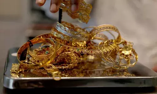 सोने- चांदी के दामों में गिरावट! आज कितना हुआ सस्ता? जानें आपके शहर का ताजा भाव