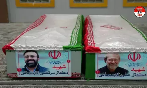 IRAN: अली लारिजानी के शव की पहली तस्वीर आई सामने, बेटे मोर्तजा की डेड बॉडी भी साथ