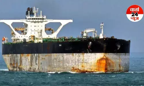 चीन जाने वाले रूसी तेल के जहाजों ने बीच में लिया यू-टर्न, भारत की ओर किया रूख, एक जहाज इतने तारीख को पहुंचेगा न्यू मैंगलोर...