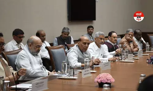 खाड़ी देशों में जारी तनाव के बीच सर्वदलीय बैठक शुरू! TMC ने किया बहिष्कार तो नहीं पहुंचे राहुल गांधी, जानें क्यों