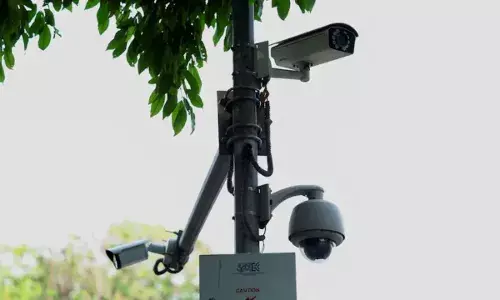भारत सरकार का बड़ा फैसला! इस दिन से बैन किए सभी चीनी CCTV कैमरे भारत सरकार का बड़ा फैसला! इस दिन से बैन किए सभी चीनी CCTV कैमरे