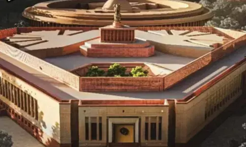 लोकसभा में आज सामान्य प्रशासन विधेयक 2026 पेश किया जाएगा, कांग्रेस ने सवाल उठाए, इतनी जल्दबाजी क्यों