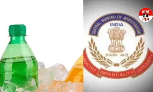 एक्सपायर्ड कोल्ड ड्रिंक और बिस्किट को नया स्टीकर लगाकर बेच रहे थे आरोपी! मास्टरमाइंड समेत 3 गिरफ्तार...