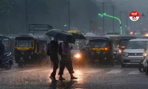 दिल्ली-NCR में मौसम ने ली करवट! कई जगहों पर ओलावृष्टि के साथ हुई झमाझम बारिश, जानें कब तक आसमान में छाए रहेंगे बादल