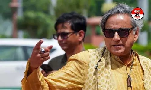 सड़क पर घेरी कार, गनमैन को भी पीटा... केरलम में शशि थरूर के काफिले पर हमला! जानें पूरा मामला