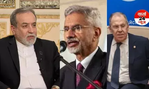 ट्रंप की धमकी के बाद ईरानी विदेश मंत्री ने भारत और रूस से फोन पर की बात, जानें किन मुद्दों पर हुई चर्चा... ट्रंप की धमकी के बाद ईरानी विदेश मंत्री ने भारत और रूस से फोन पर की बात, जानें किन मुद्दों पर हुई चर्चा...