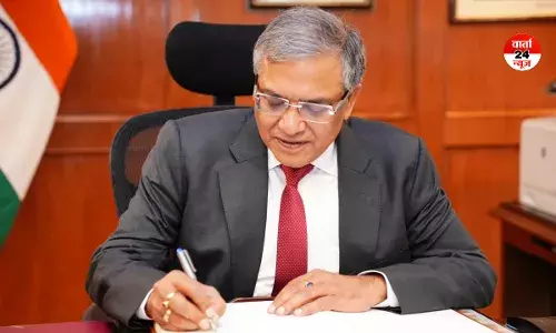 सीईसी ज्ञानेश कुमार के खिलाफ महाभियोग प्रस्ताव हुआ खारिज, 193 सांसदों ने किए थे साइन, जानें विपक्ष के आरोप सीईसी ज्ञानेश कुमार के खिलाफ महाभियोग प्रस्ताव हुआ खारिज, 193 सांसदों ने किए थे साइन, जानें विपक्ष के आरोप