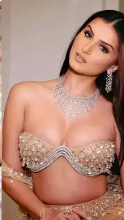 फिल्म टॉक्सिक में पांच अभिनेत्रियां बिखेरेंगी जलवा, जानें सभी कितनी शिक्षित हैं फिल्म टॉक्सिक में पांच अभिनेत्रियां बिखेरेंगी जलवा, जानें सभी कितनी शिक्षित हैं