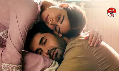 अन्नया पांडे और लक्ष्य की चांद मेरा दिल का टीजर हुआ रिलीज, भर-भर के हैं किसिंग सीन्स, जानें कब रिलीज होगी अन्नया पांडे और लक्ष्य की चांद मेरा दिल का टीजर हुआ रिलीज, भर-भर के हैं किसिंग सीन्स, जानें कब रिलीज होगी