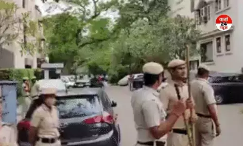 हैदराबाद भाग गए पवन खेड़ा...CM हिमंत बिस्वा का बड़ा बयान, पुलिस को घर पर नहीं मिले कांग्रेस नेता